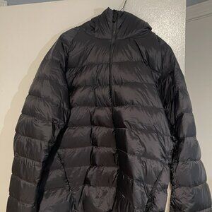UNIQLO ultra light down men's puffer jacket with hoodie black size XL